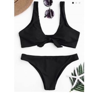 Zaful Knotted Scoop Bikini Top And Bottoms